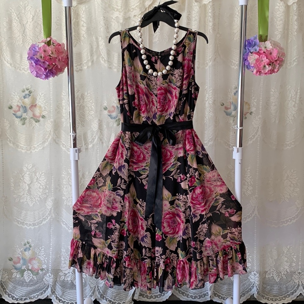 Adrianna Papell Floral Sleeveless Long Dress Dark Fushia Purple Black with belt